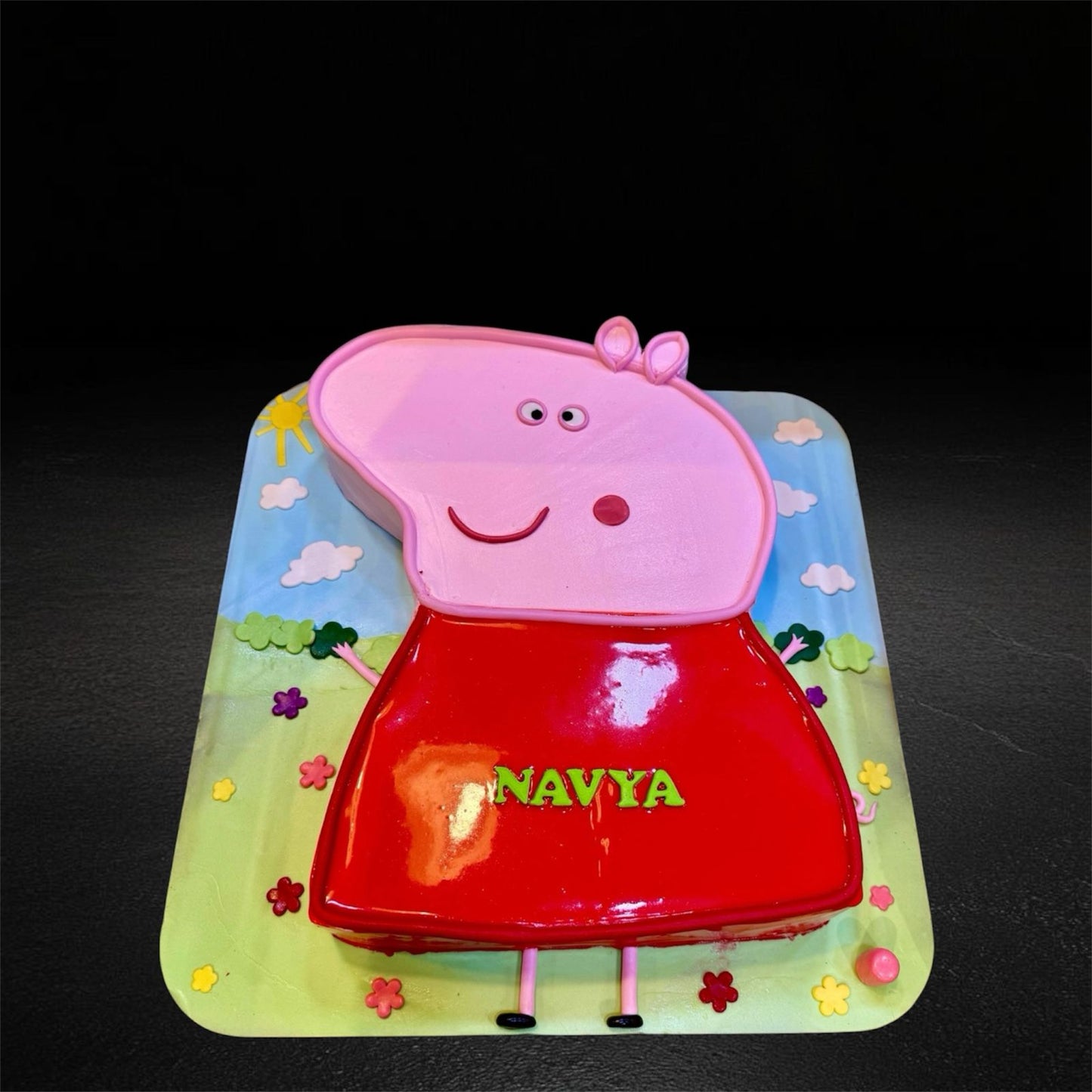 3D Peppa Pig Shape Cake
